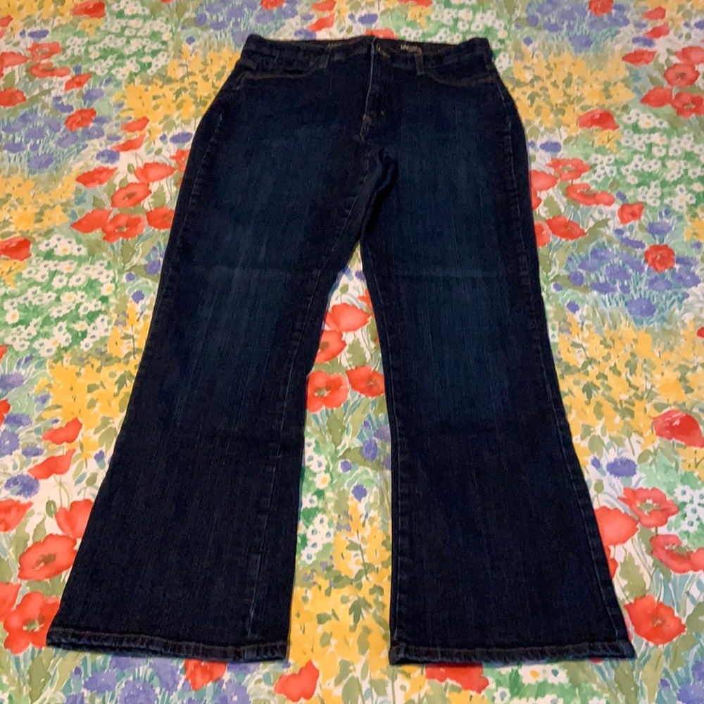 Lee Stretch Jeans w/ Comfort Waistband